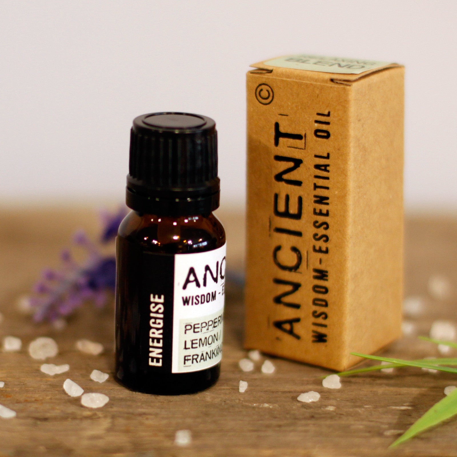 The Essential Guide to Essential Oils | Miola UK - Miola