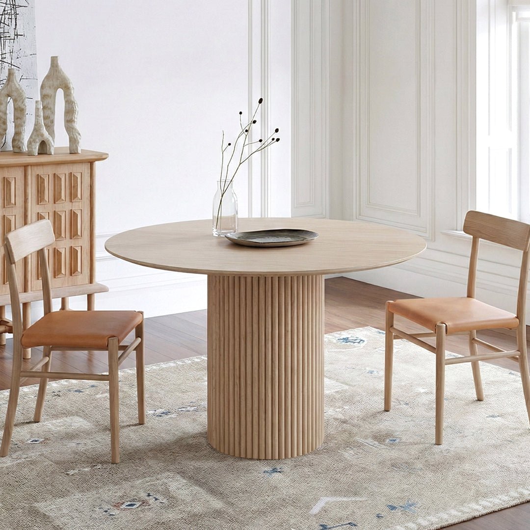 Ivar Round Dining Table, Oak Or Walnut - Miola
