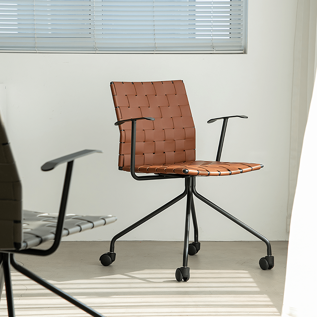 Polyhymnia Office Chair, 3 Colors Available - Miola