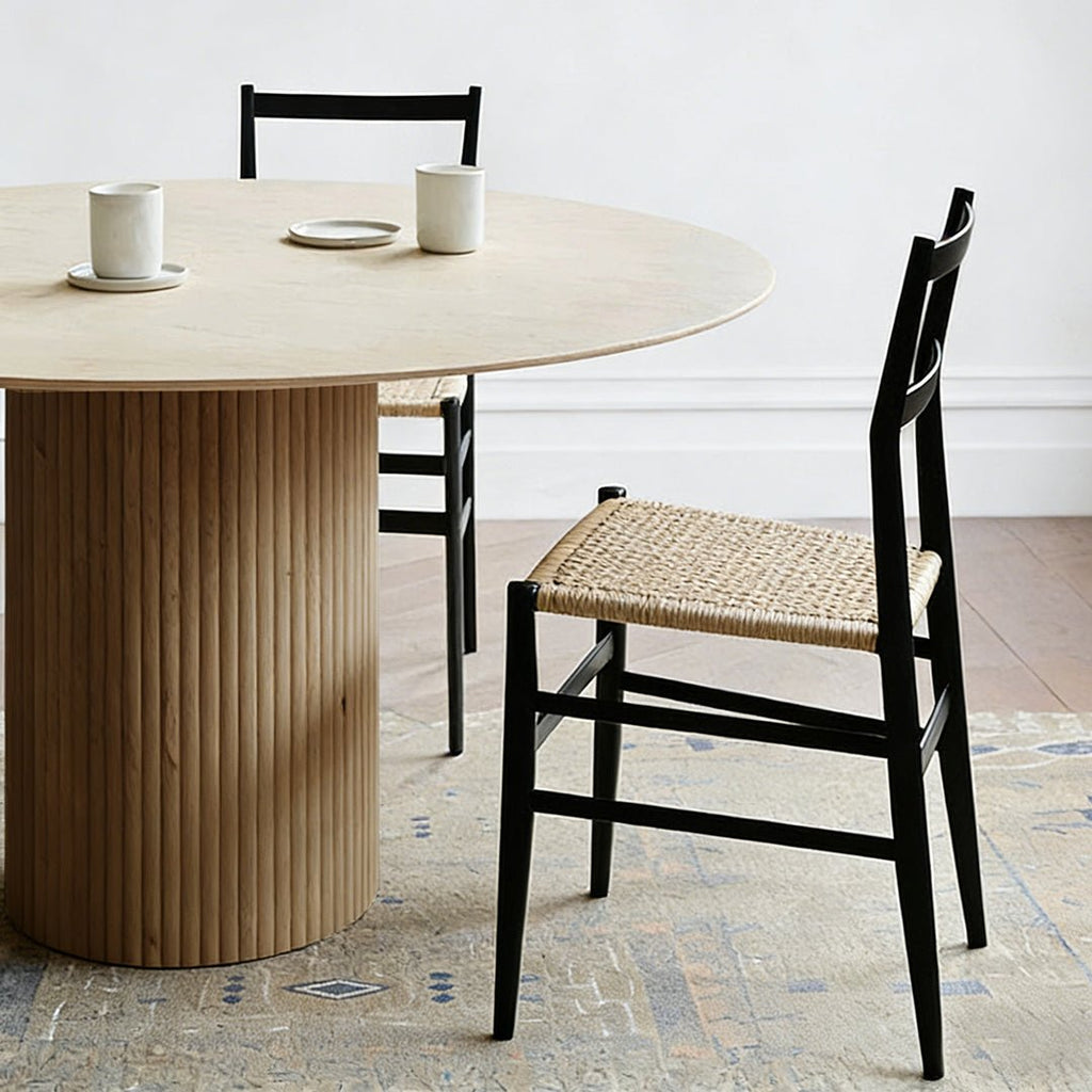 Ivar Round Dining Table, Oak Or Walnut - Miola