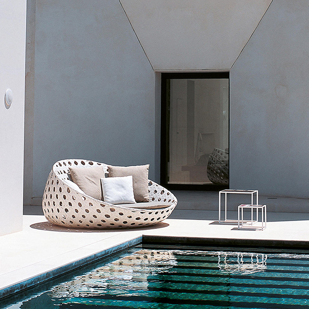 Elysia Rattan Round Outdoor Daybed