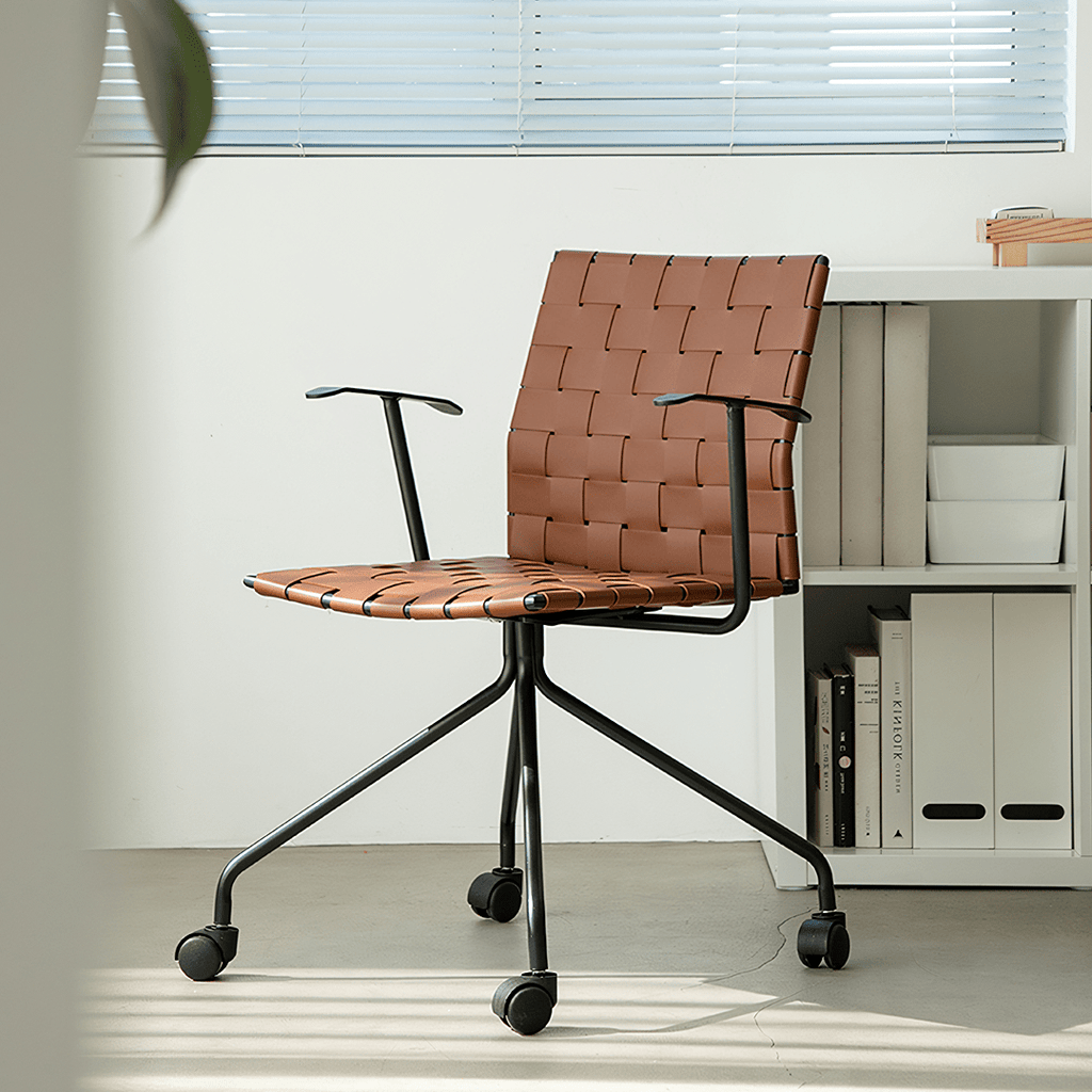 Polyhymnia Office Chair, 3 Colors Available - Miola