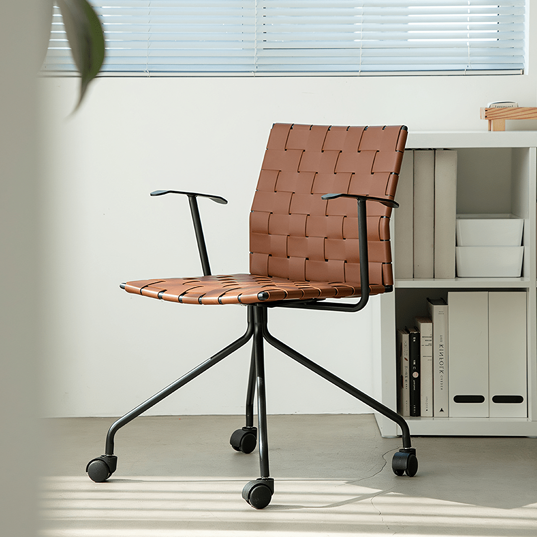 Polyhymnia Office Chair, 3 Colors Available - Miola