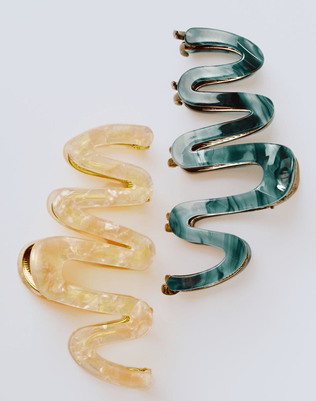 Wavy Twist / Purple / Hair Clips - Miola