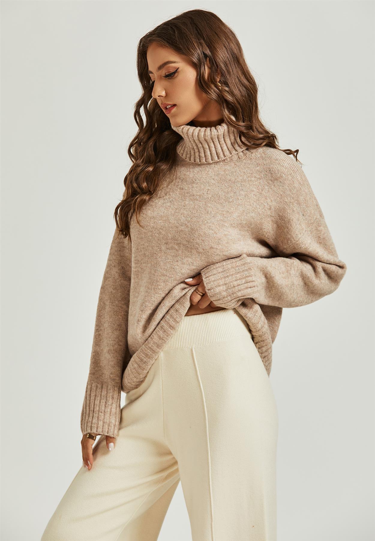 Jumper Top with High Neck in Cream - Miola