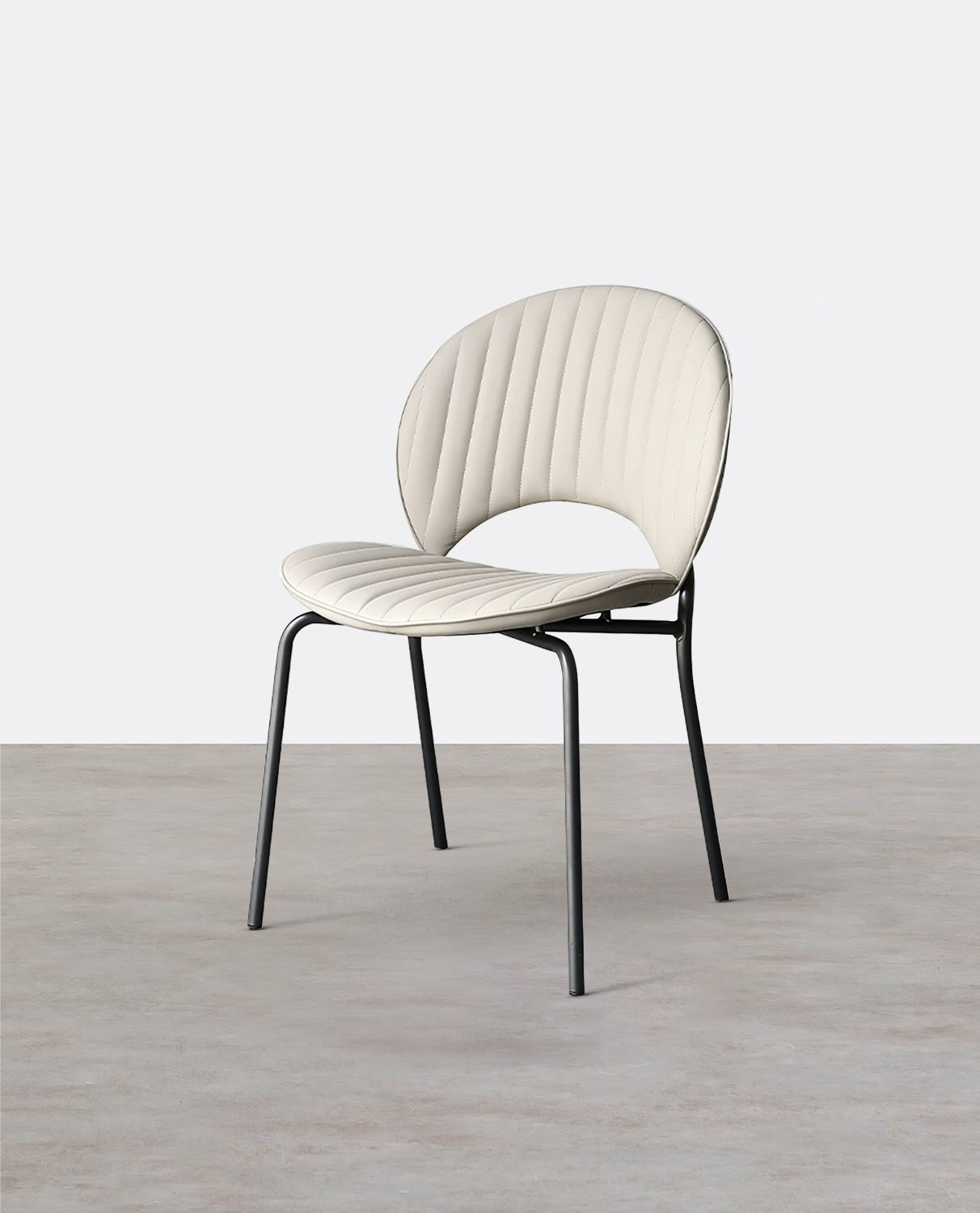Jerome Shell Dining Chair, Velvet - Miola