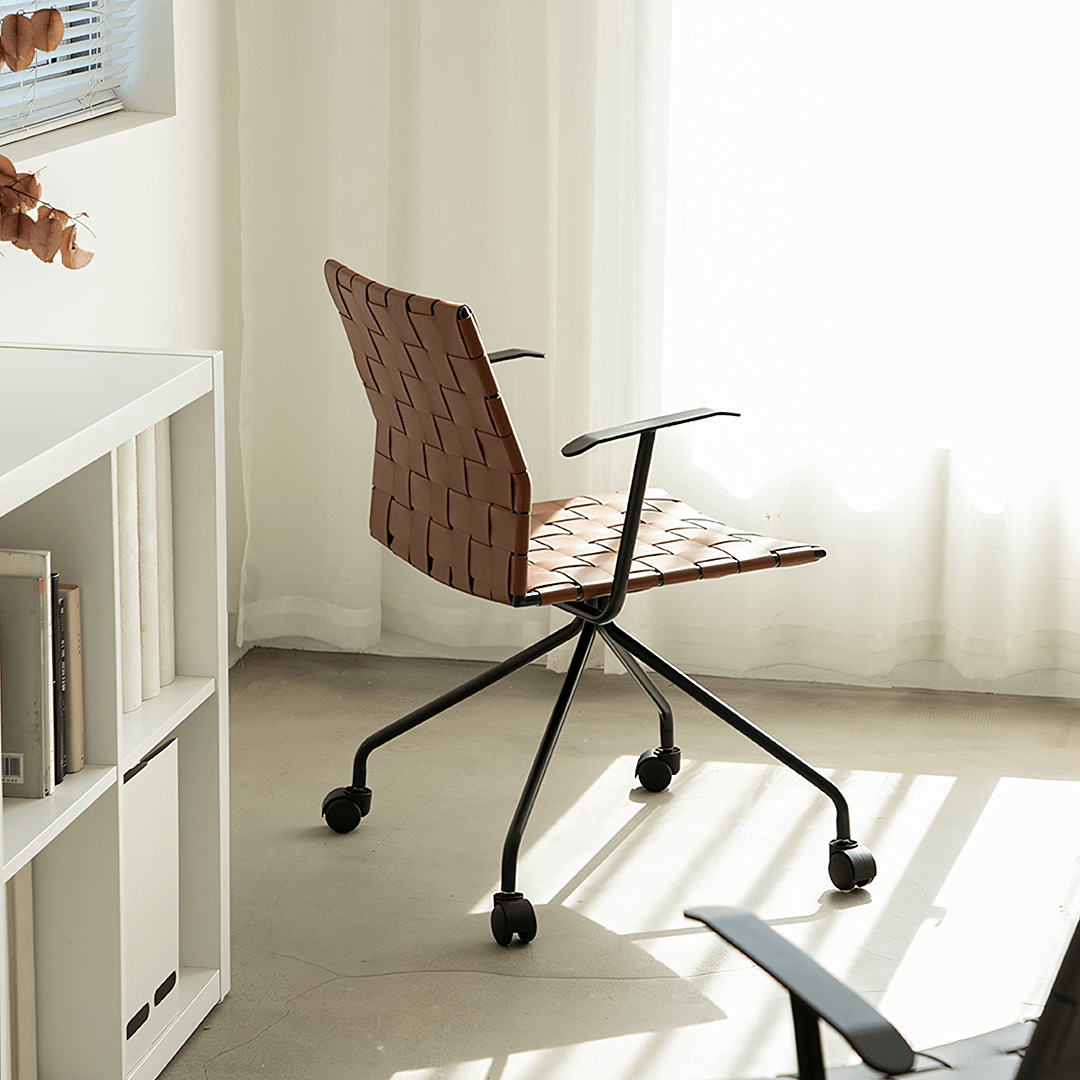 Polyhymnia Office Chair, 3 Colors Available - Miola