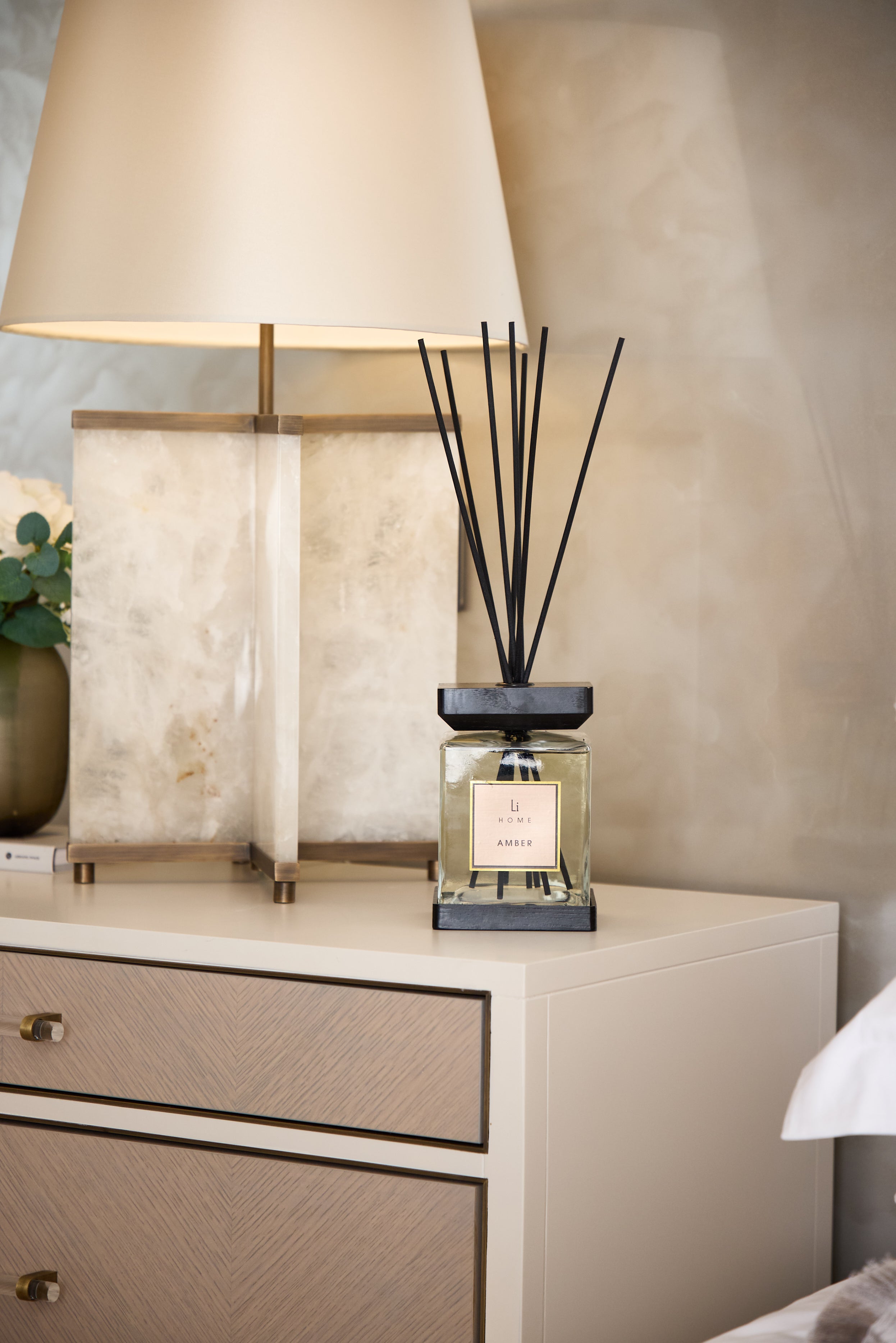 Luxury Square Diffuser - Amber - Miola
