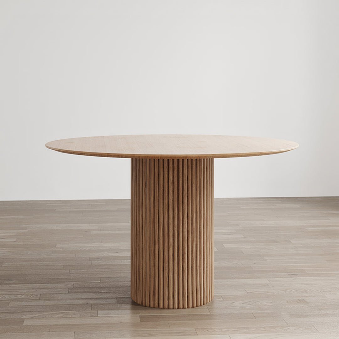 Ivar Round Dining Table, Oak Or Walnut - Miola
