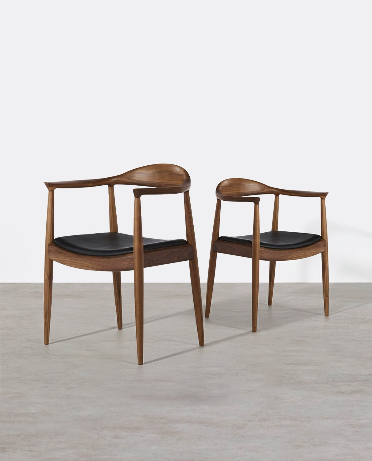 A Set of Classic Kennedy Style Dining Chairs, Oak - Miola