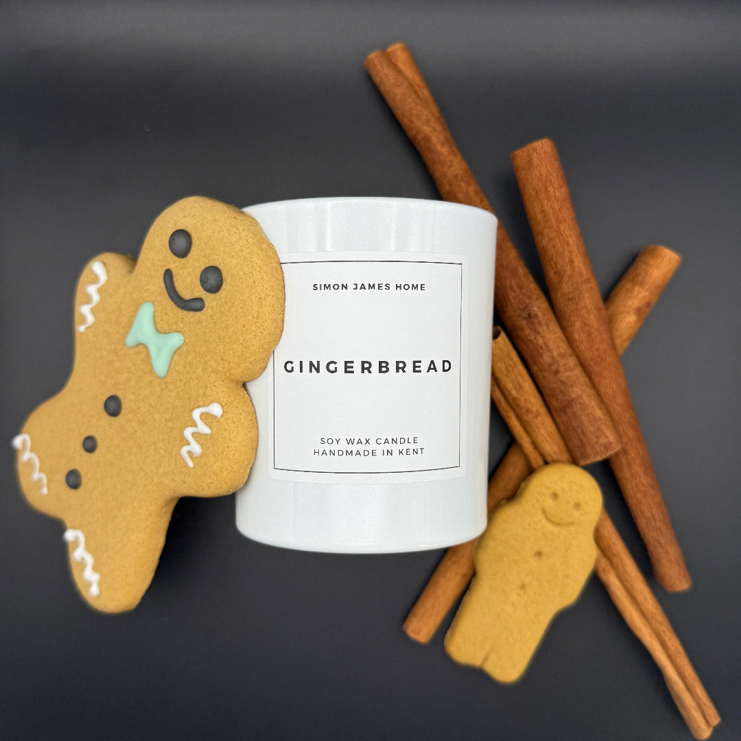 Gingerbread Candle - Handmade Soy Wax - Miola