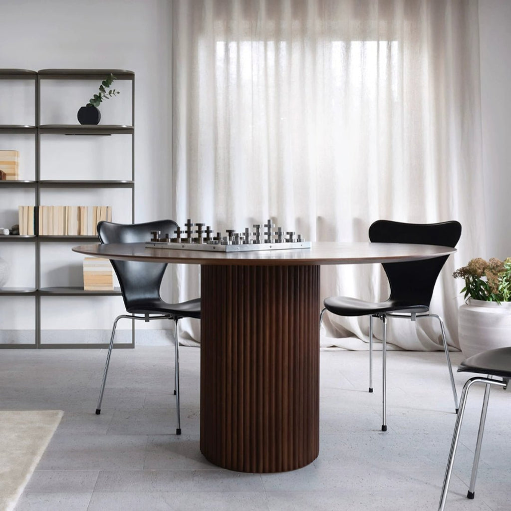 Ivar Round Dining Table, Oak Or Walnut - Miola