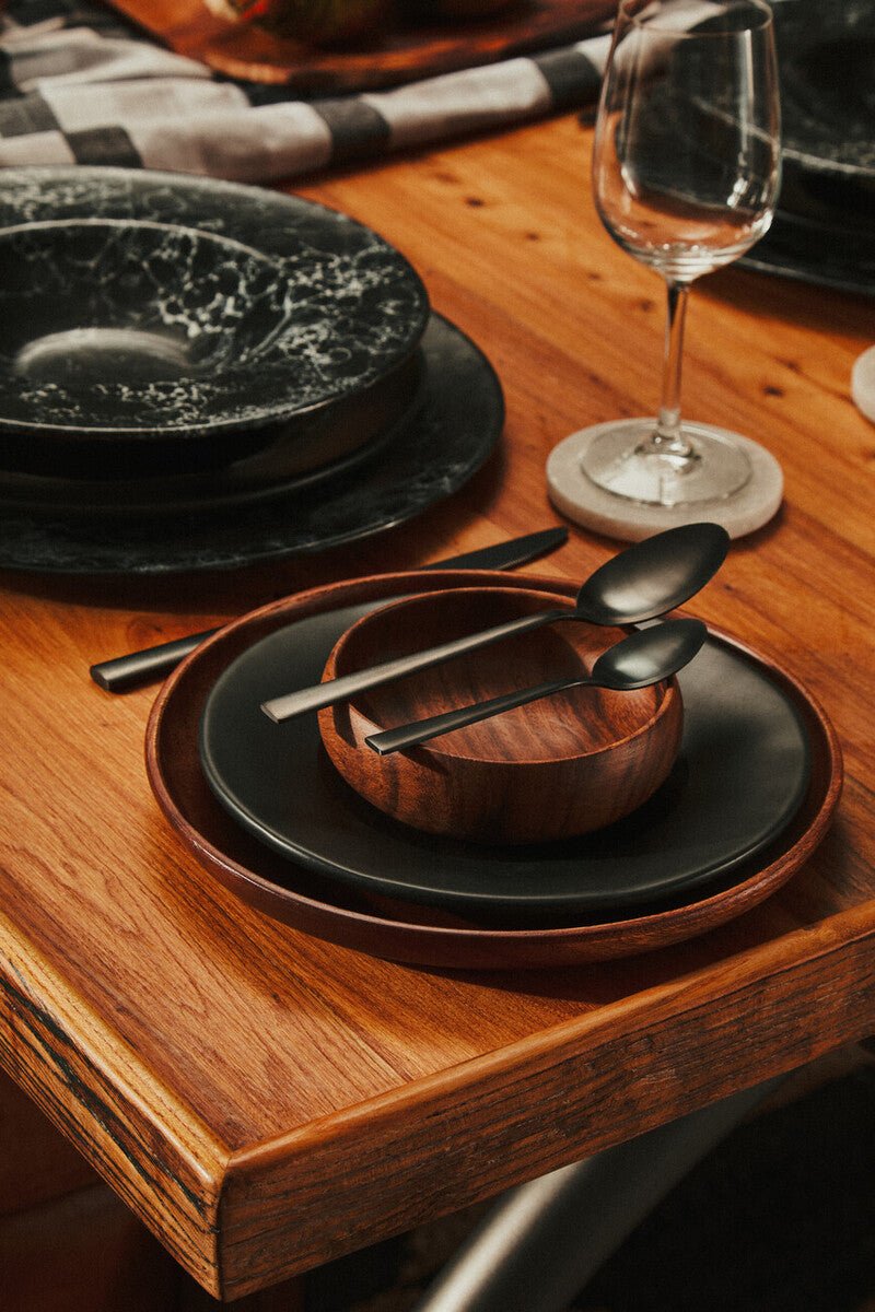 Kora Round Acacia Wood Plate - Miola