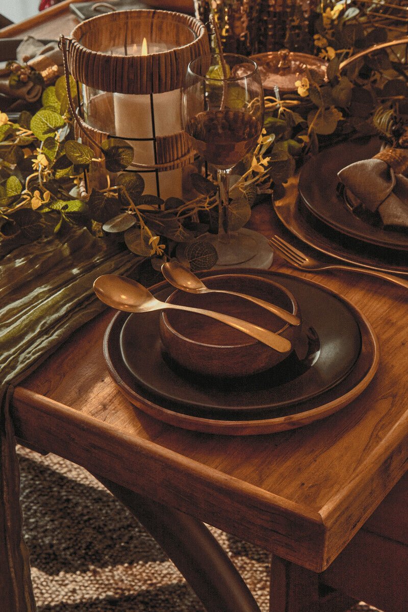 Kora Round Acacia Wood Plate - Miola