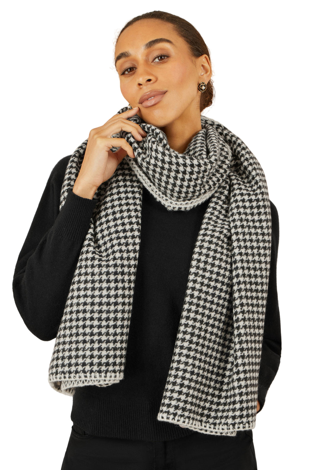 Black & White Scarf With Stitch Detail