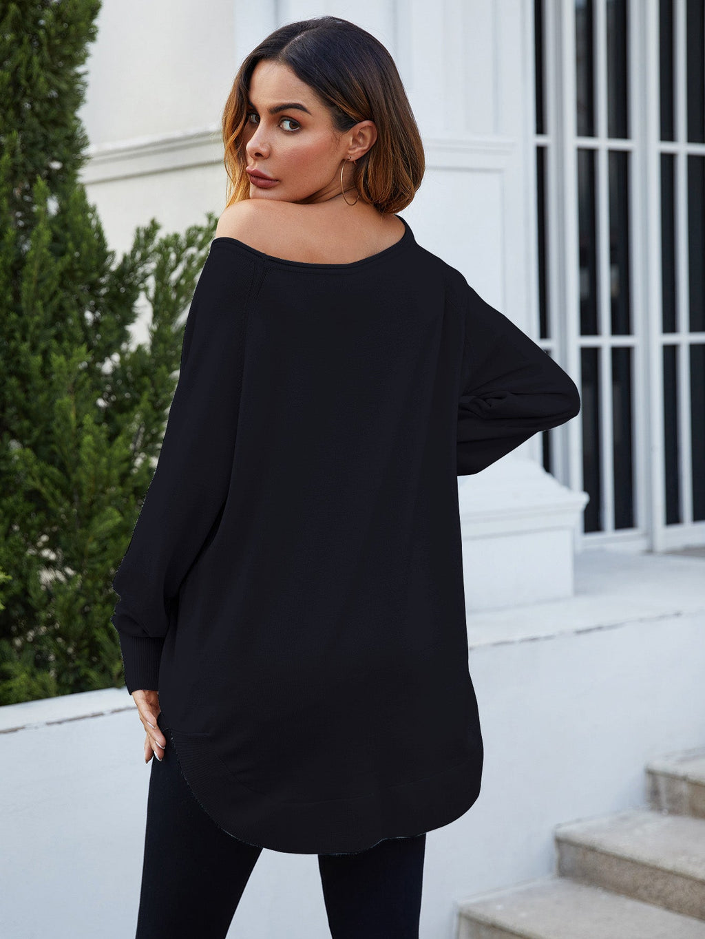 Oversize Knitted Jumper Top in Black - Miola