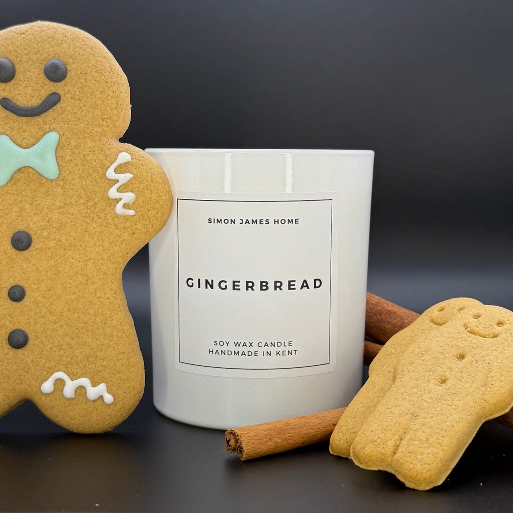 Gingerbread Candle - Handmade Soy Wax - Miola