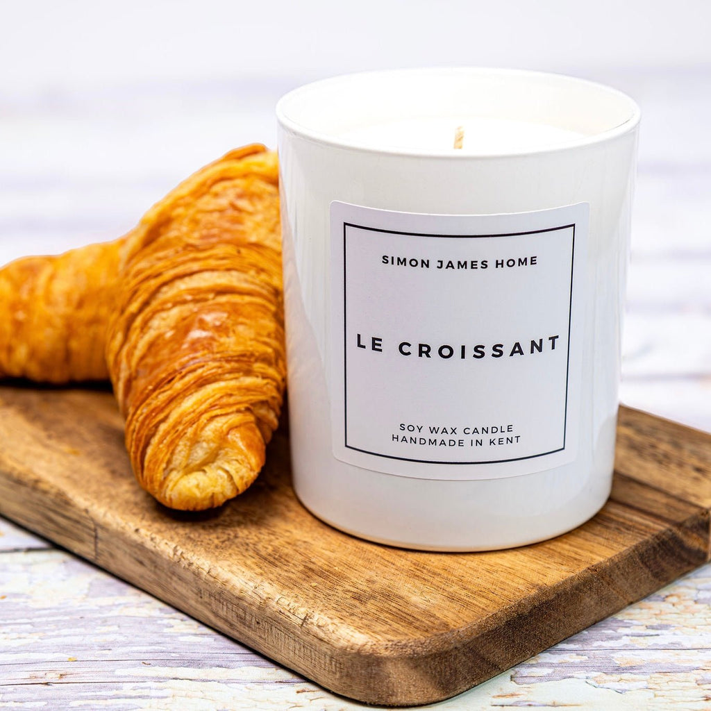 Le Croissant Candle - Handmade Soy Wax - The Ultimate Croissant Candle - Miola