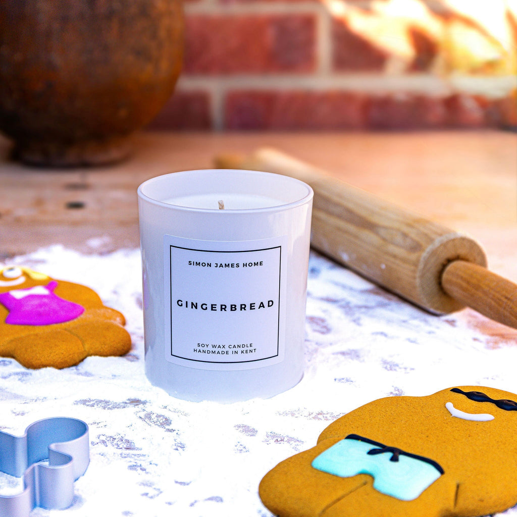 Gingerbread Candle - Handmade Soy Wax - Miola