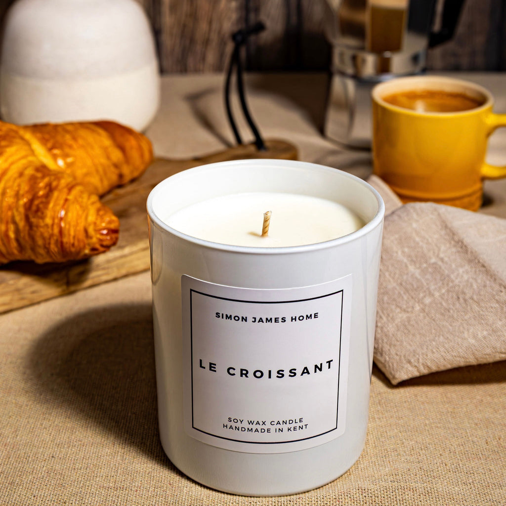Le Croissant Candle - Handmade Soy Wax - The Ultimate Croissant Candle - Miola