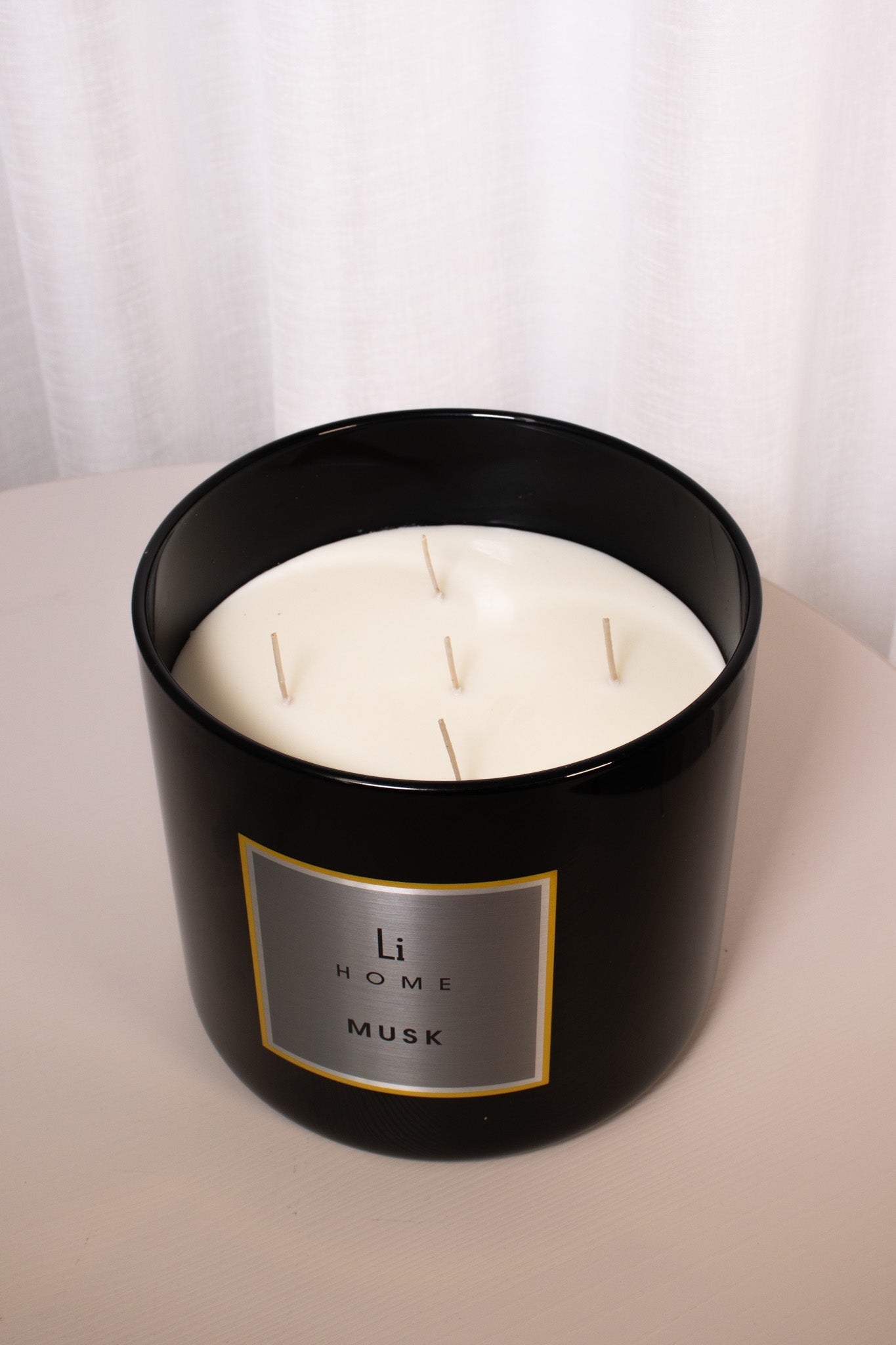 XL Candle - Musk - Miola