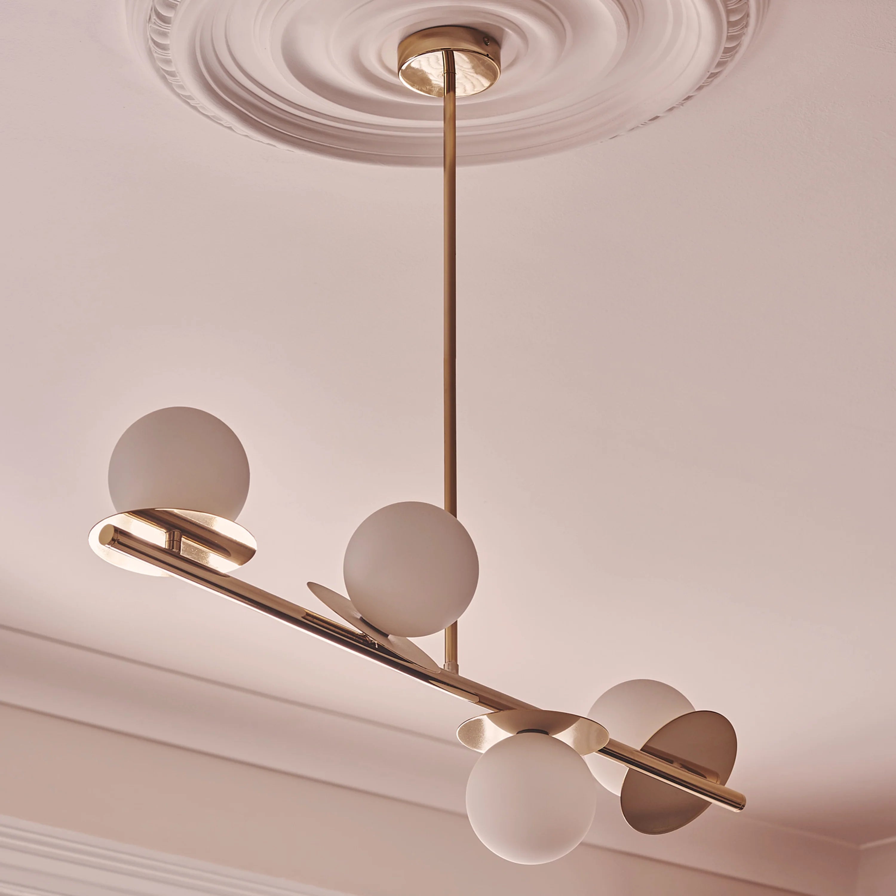 Brass opal disk ceiling light - Miola