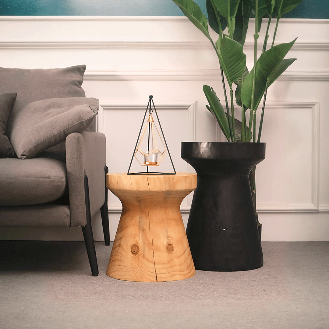 R35 Side Table, Solid Wood, Oak - Miola