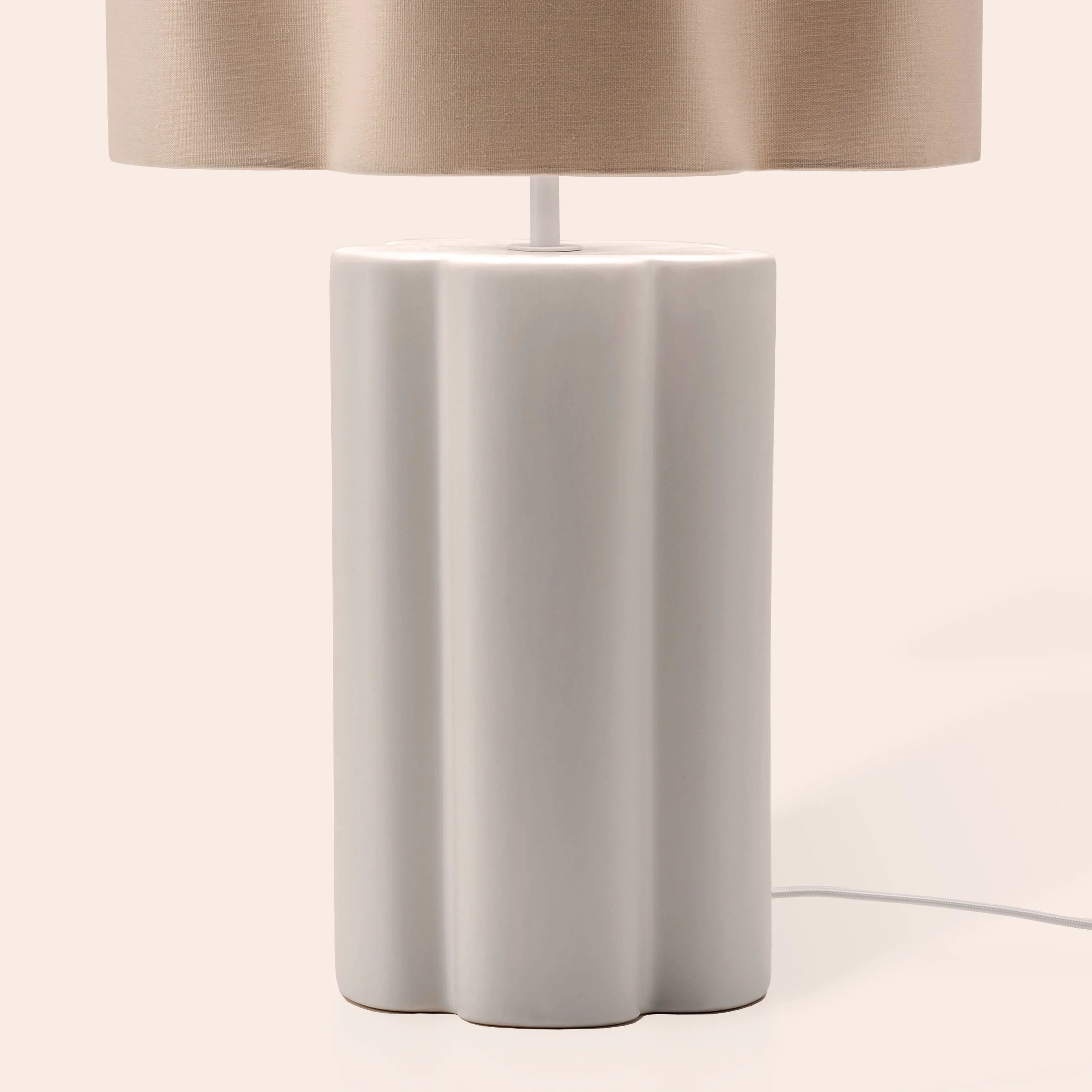 White Flower Ceramic Table Lamp - Miola