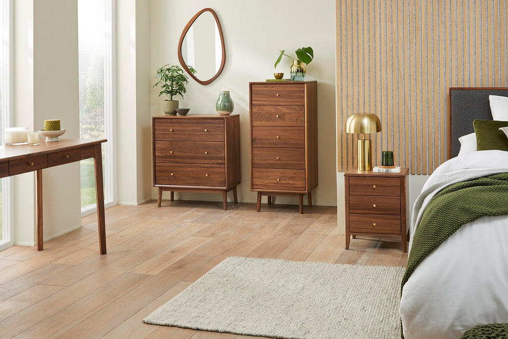 Wright Walnut Chest of 3 Drawers - Miola