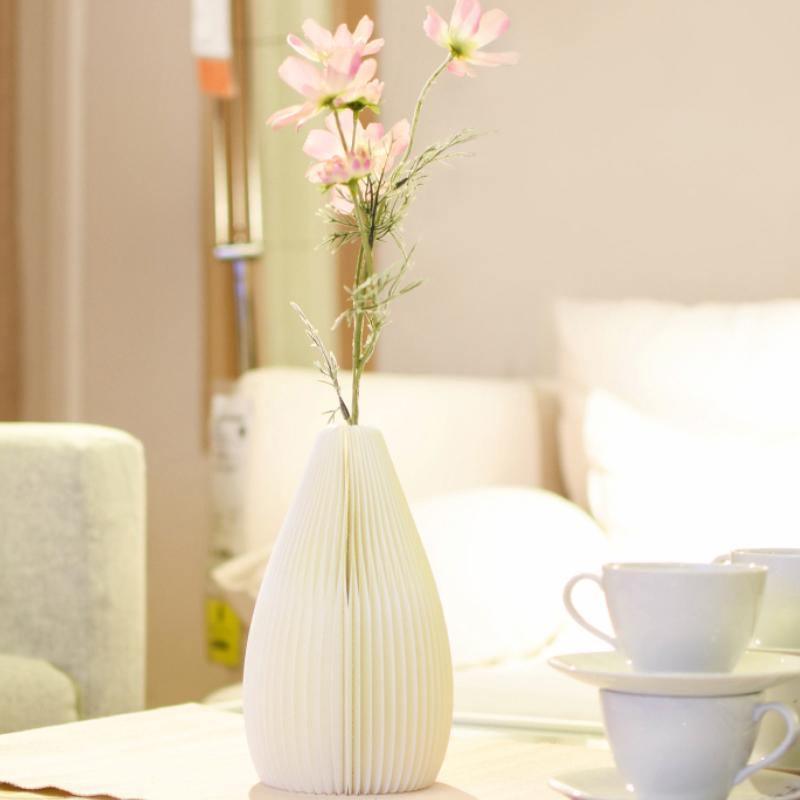 Accordion Vase, Kraft Paper - Miola