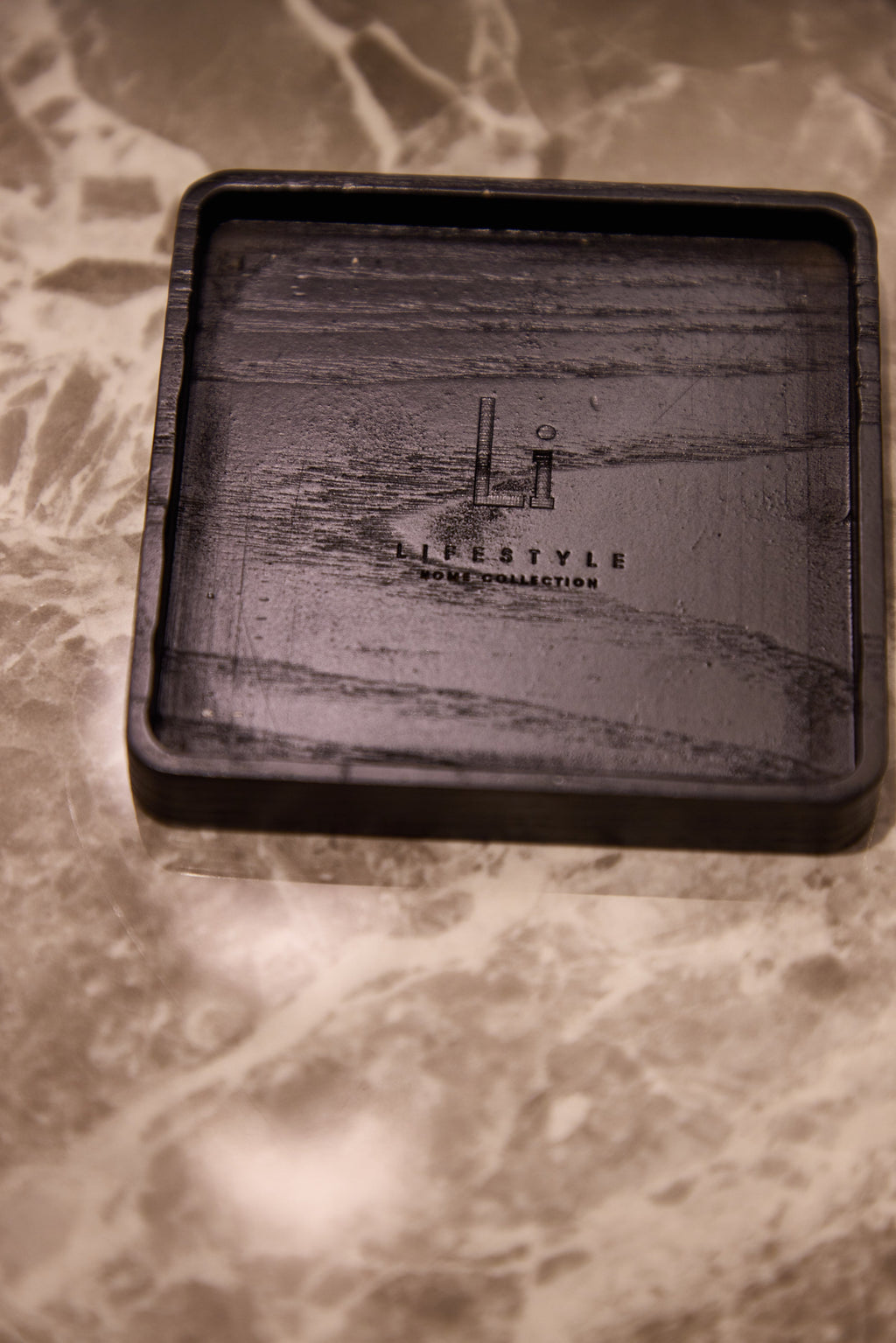 Luxury Square Diffuser - Oud Sapphire - Miola