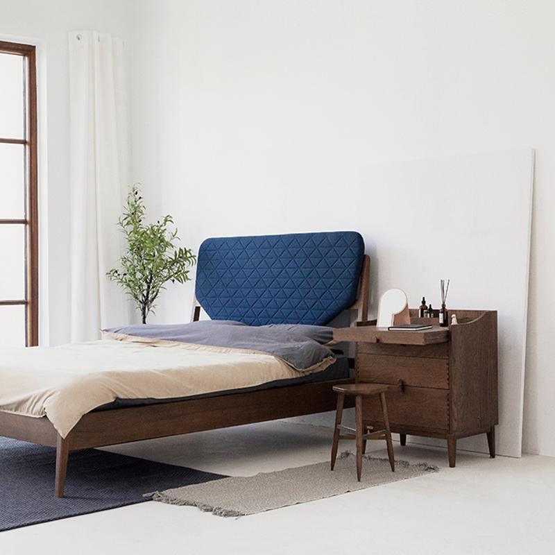 Amethyst Side Table With Extendable Working Space - Miola