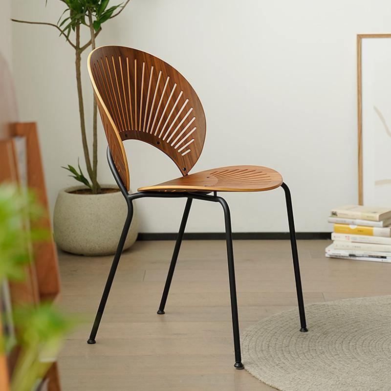 A Set of 2 Conker Dining Chair, Solid Wood - Miola