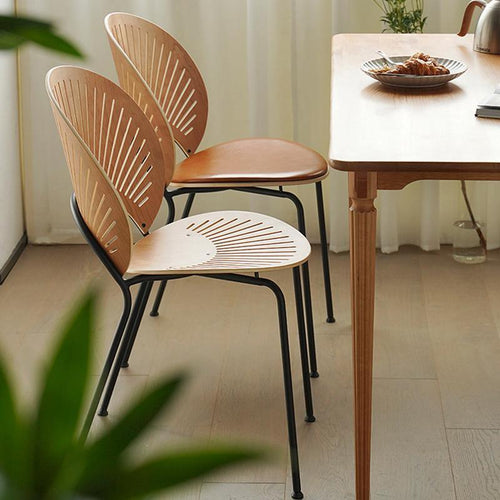 A Set of 2 Conker Dining Chair, Solid Wood