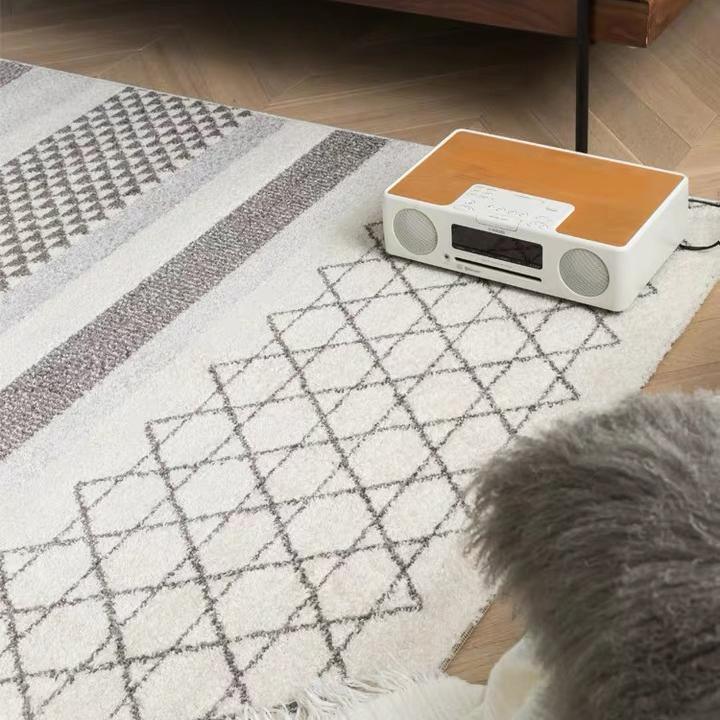 Freda Wool Rug, Two Patterns Available - Miola