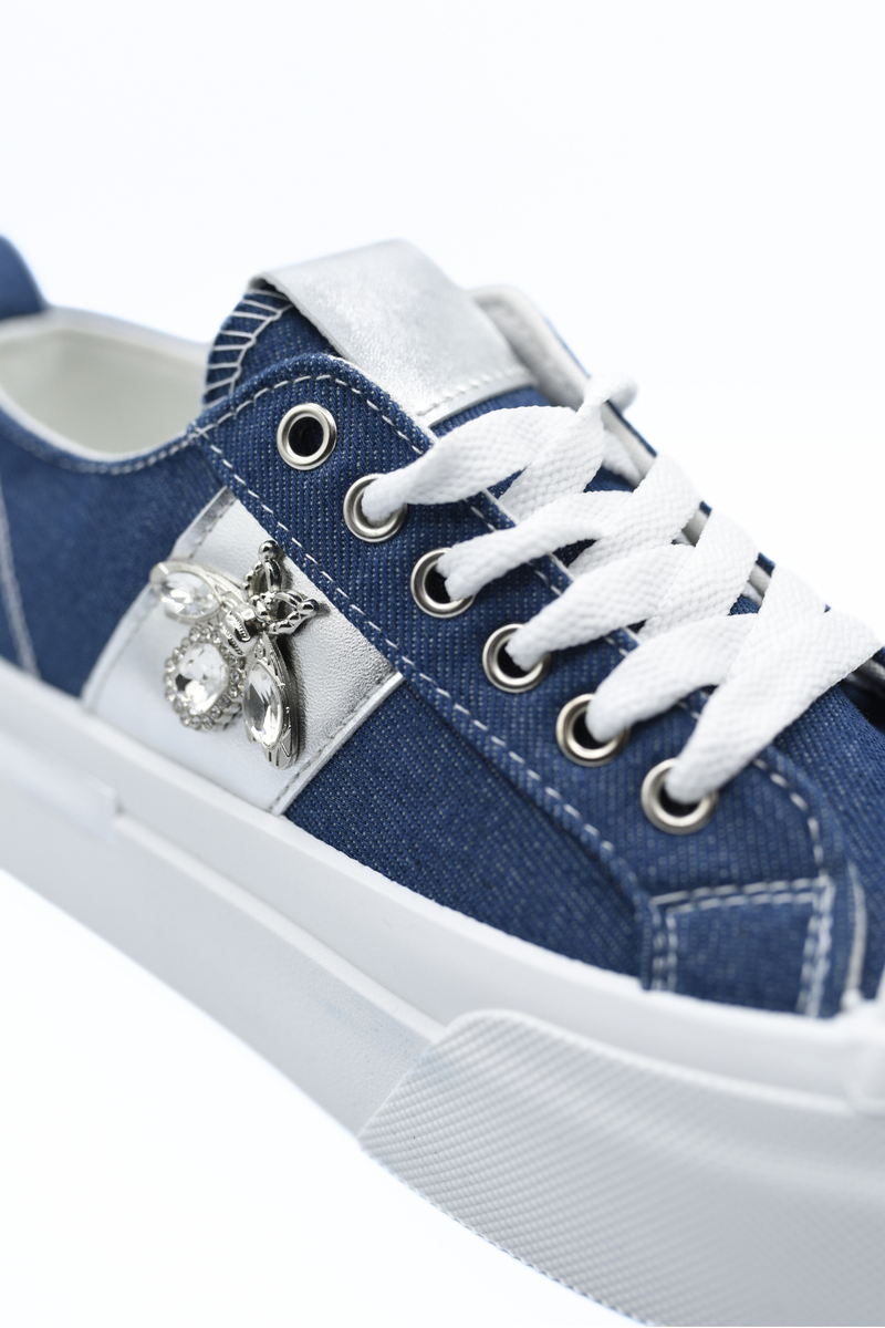 Luxe Bee Decorative Lace Up Platform Trainers