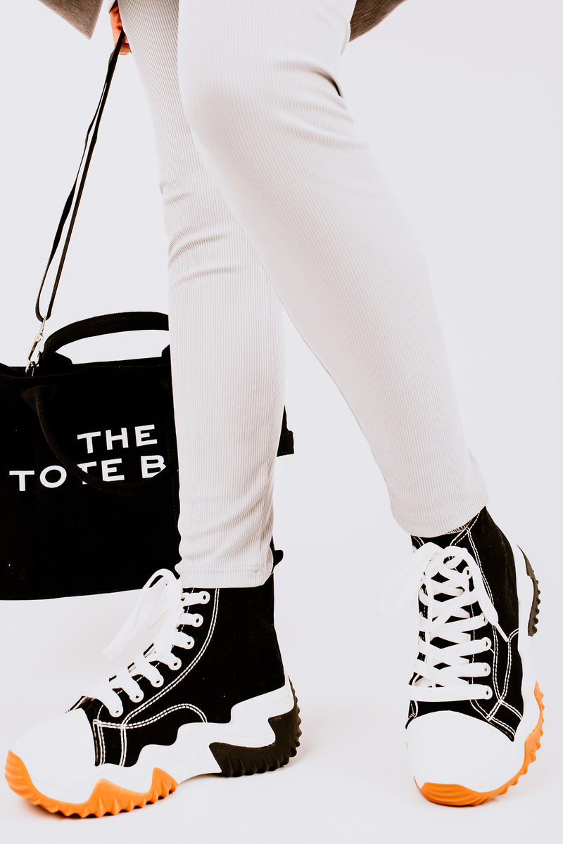 Chunky Platform Round Toe Lace Up Trainers