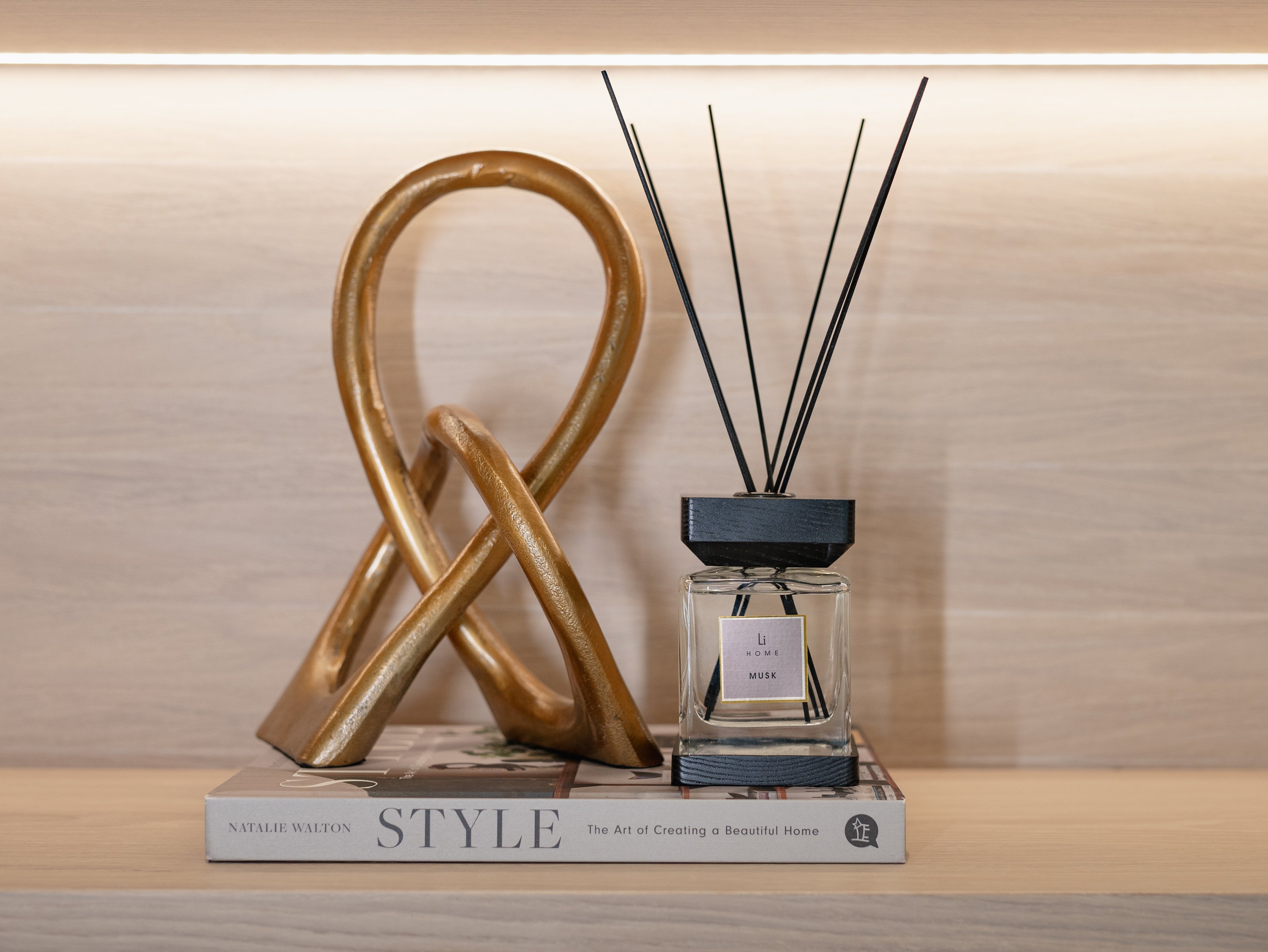 Luxury Square Diffuser - Musk - Miola