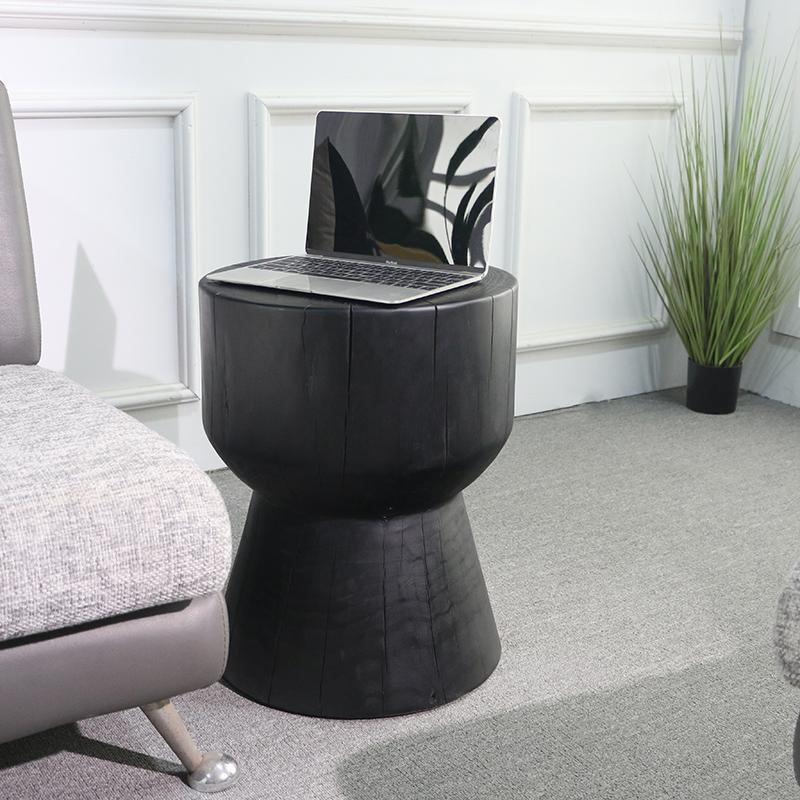 R86 Side Table, Black Oak - Miola