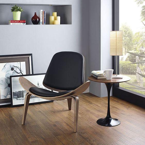 Hans Wegner CH07 Shell Chair, Brown & Oak - Miola