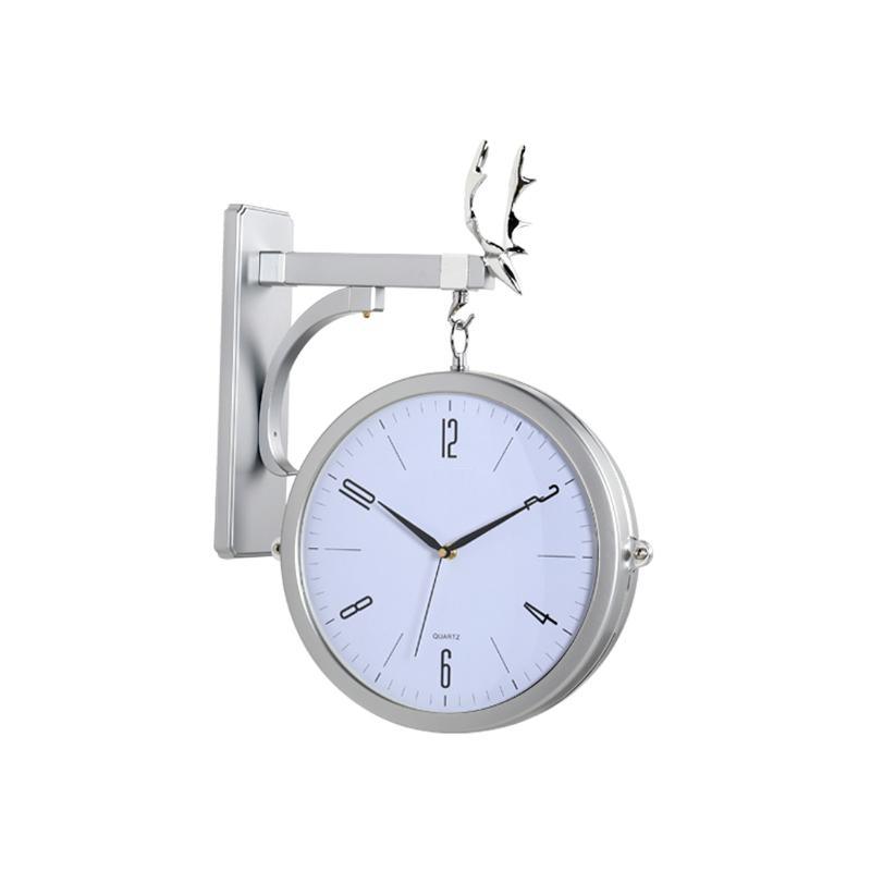 The Alley Clock, Gold Or Sliver - Miola