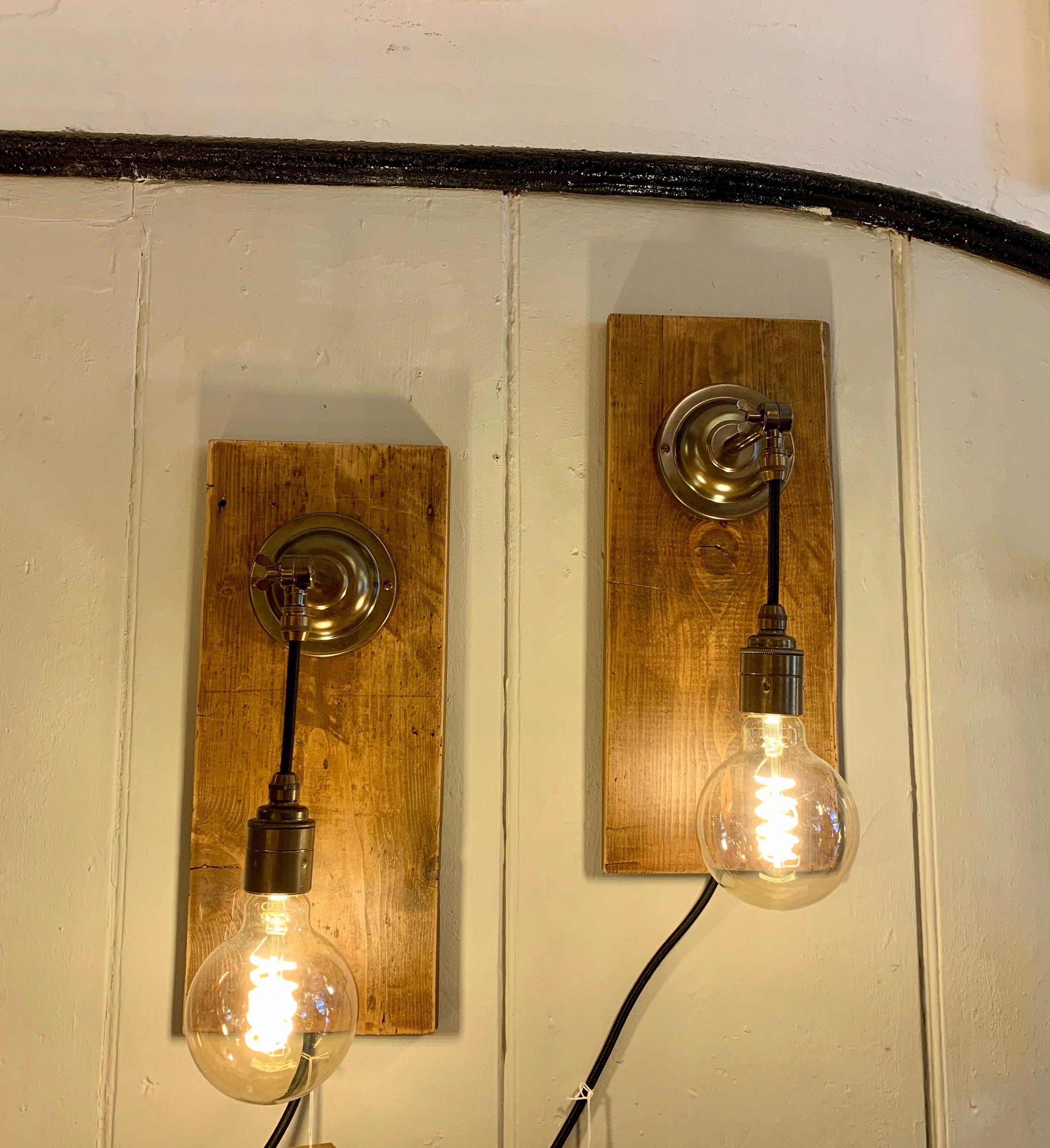Wall Light Sconce - Miola